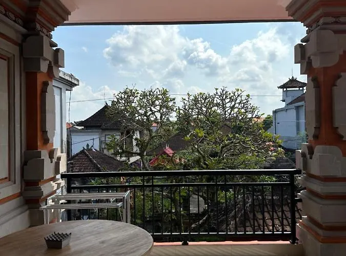 Adipana Bungalow-balinese ベッド・アンド・ブレックファスト *