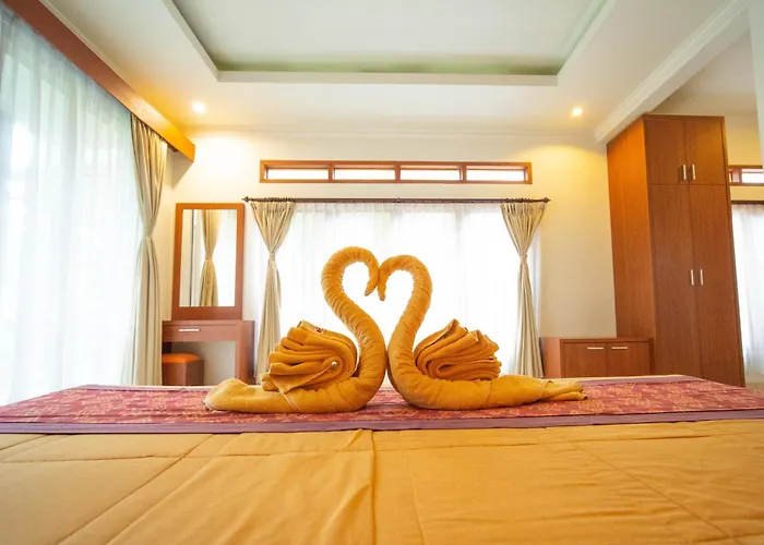 Adipana Bungalow-balinese فندق مبيت وإفطار